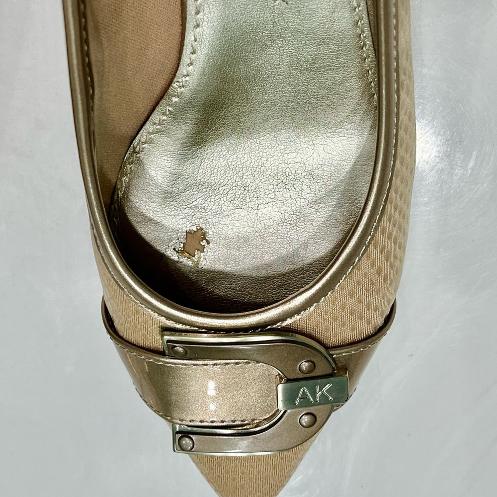 3/$25 AK Kitten Heels - Picture 7 of 8